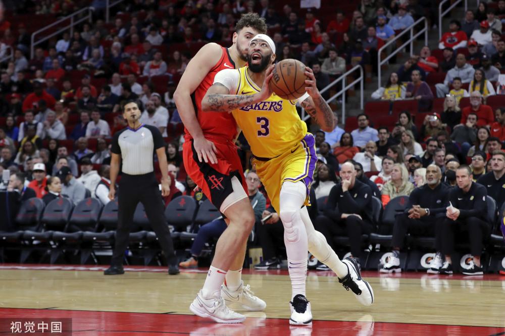 更吸引了更 更吸引了更