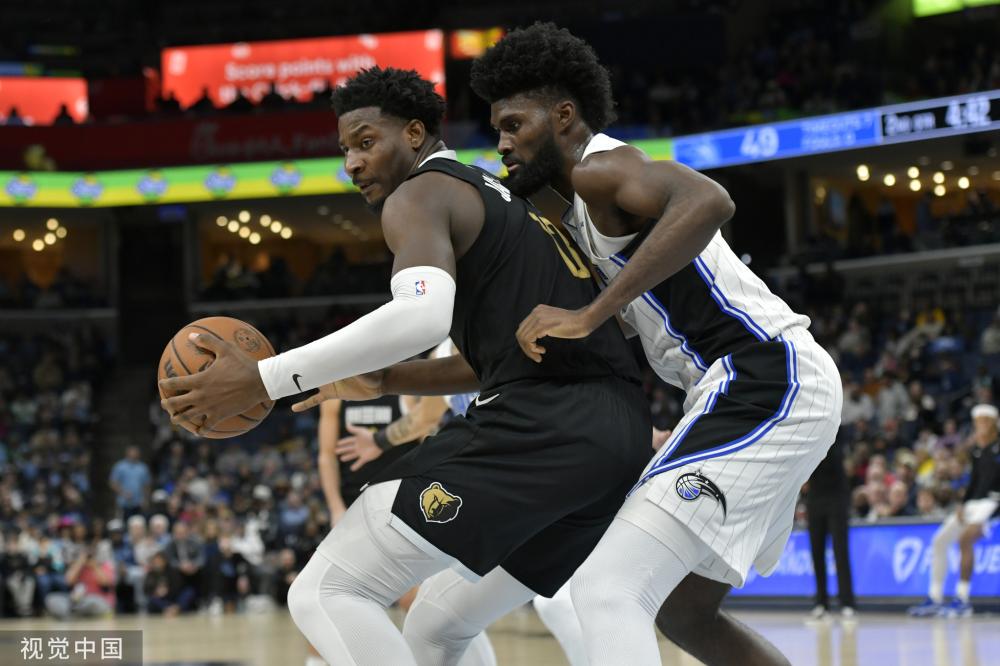 足球竞技吸 足球竞技吸